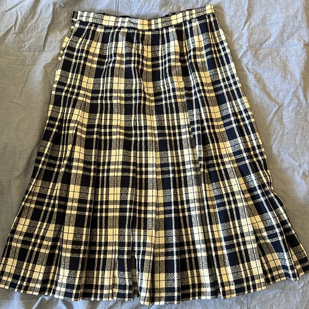Vintage Pendleton Wool Plaid Black White Women's Skirt Size  12 - Picture 2 of 12